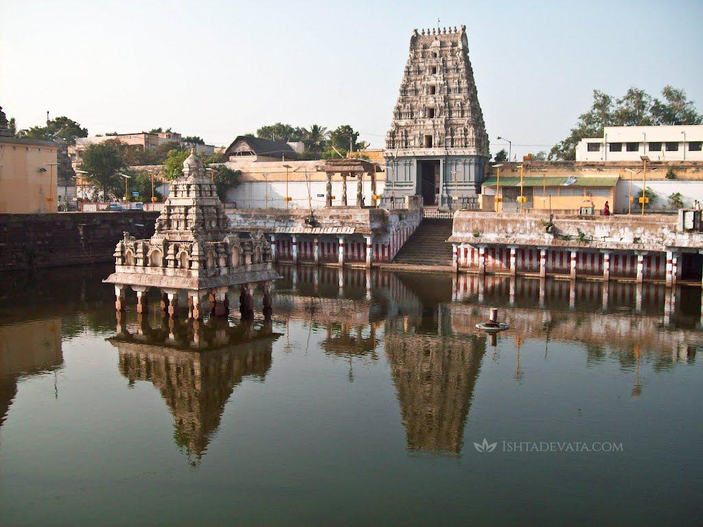 Kamakshi temple