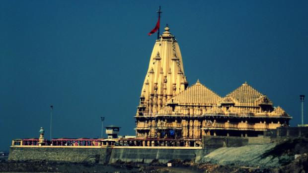 Somnath Temple : Attacked by Mohammad of Ghazni