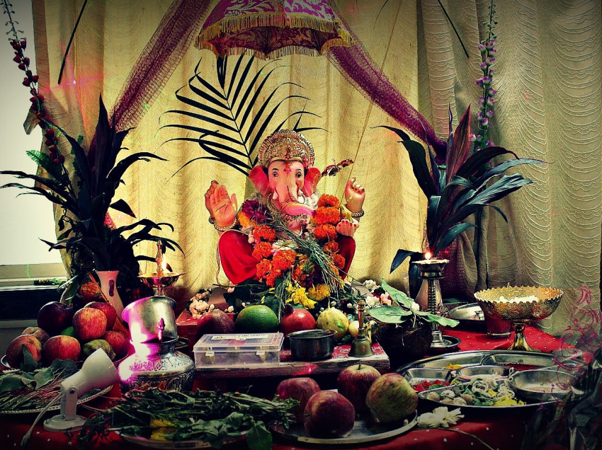 How To Perform The Ganesh Chaturti Puja