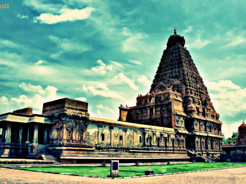 8 Unknown Facts about Brihatheeshwarar Temple
