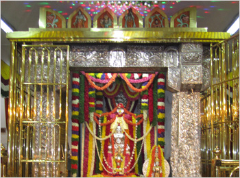 Shri Ravendra Swamy Mutt