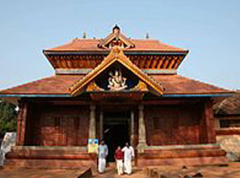 Vellarikkundu Parappa Thali Temple