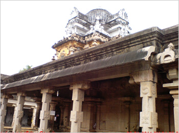 Yoganandeswarar   Sivayoginathar Temple