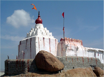 Anjeyanadri / Anjaneya Hill Temple