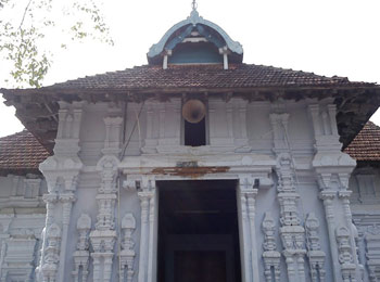 Irinjalakuda Koodalmanikkam Temple