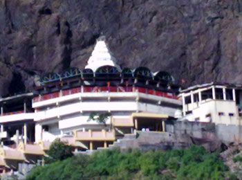 Saptashrungi Devi temple