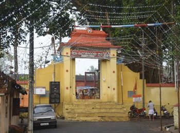 Valiyasala Mahadeva Temple /  Kanthaloor Mahadeva Temple