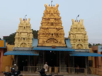 Sri Vazhividum Murugan Temple