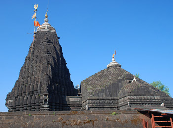 Sri Tryambakeshvar Temple